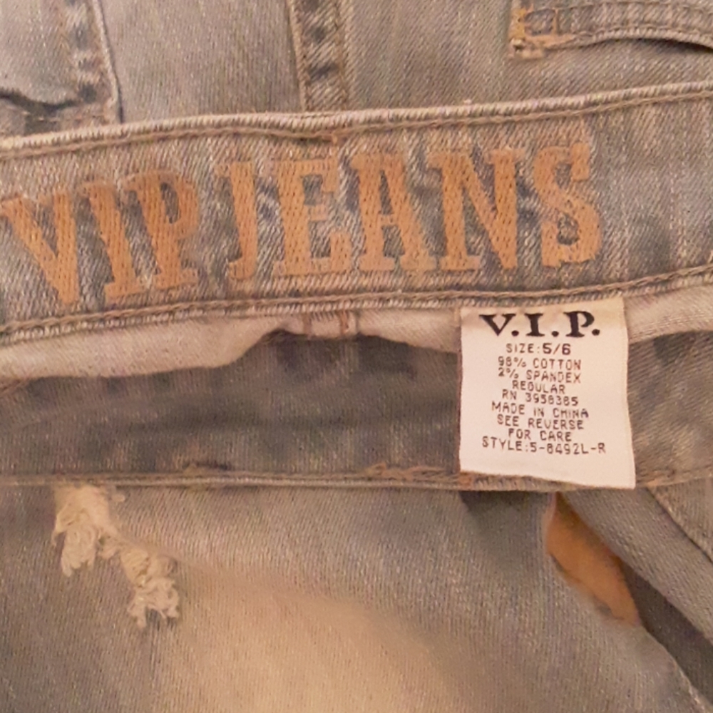 Jeans - Picture 2 of 3